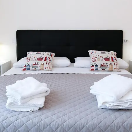 Appartement Garibaldi Isola *